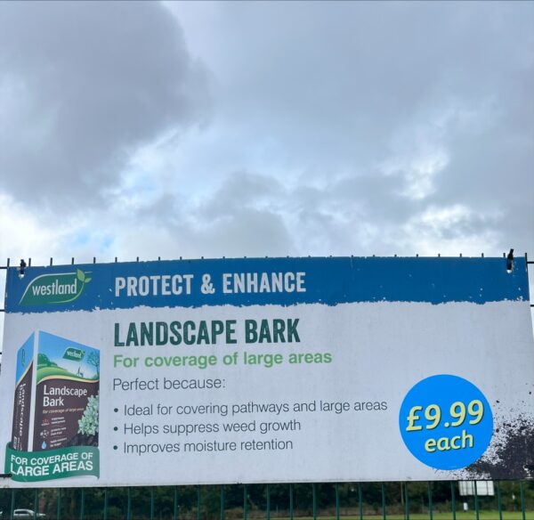 Landscape Bark 100L Bale - The Hertfordshire Garden Centre